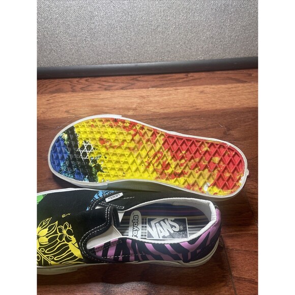 VAN'S Crayola Off The Wall Slip-On Canvas Sneakers W 9.5 / M7.5 - Picture 7 of 10